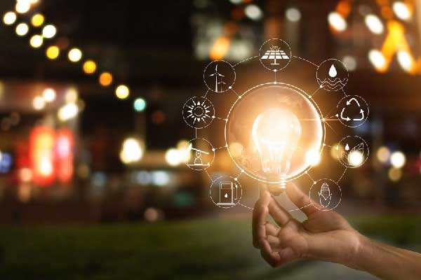 美联航CEO提出与竞争对手美国航空合并的可能性